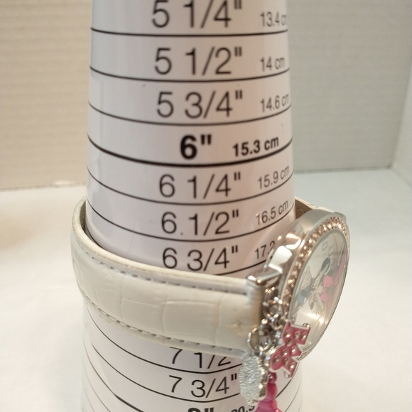 Minnie Mouse Charm Watch - Picture 6 of 10